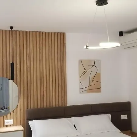 شقة 2a New Bazaar تيرانا