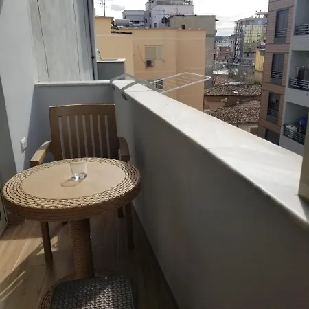 2a New Bazaar Appartement *