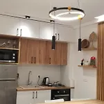 2a New Bazaar Lejlighed