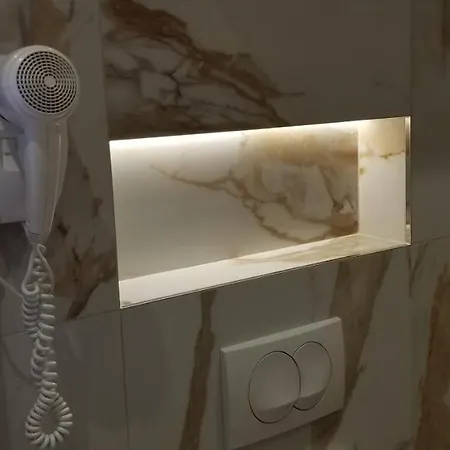 2a New Bazaar Apartmán