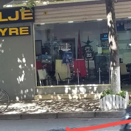 2a New Bazaar דירה