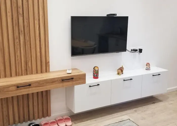 2a New Bazaar 地拉那